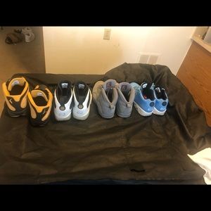 4 retro Jordan’s (ALL SIZES 10.5 )